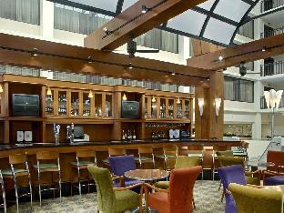 hilton knoxville airport