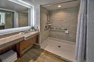 hilton knoxville airport