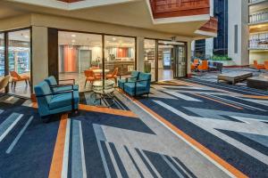 hilton knoxville airport