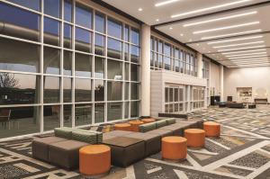 hilton knoxville airport