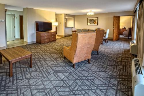 hilton knoxville airport