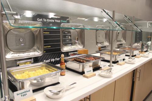 holiday inn hattiesburg north by ihg