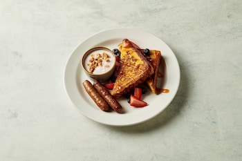 holiday inn hattiesburg north by ihg