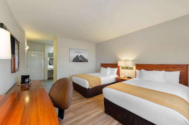 comfort inn monterrey valle