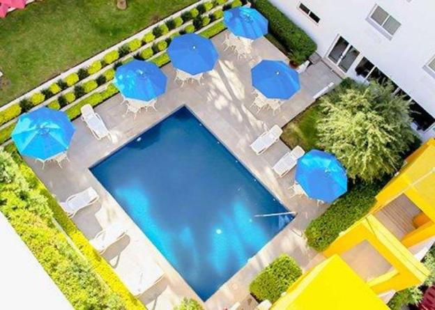 comfort inn monterrey valle