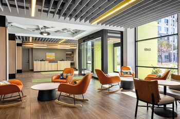 spark by hilton las vegas airport