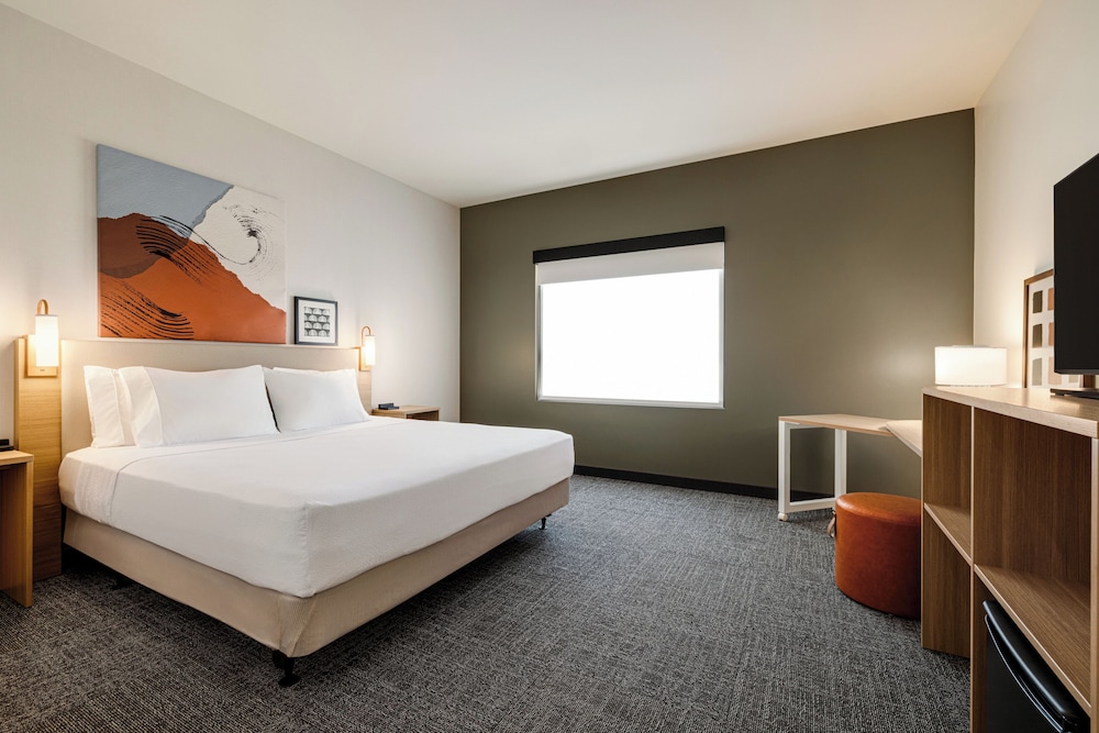 spark by hilton las vegas airport