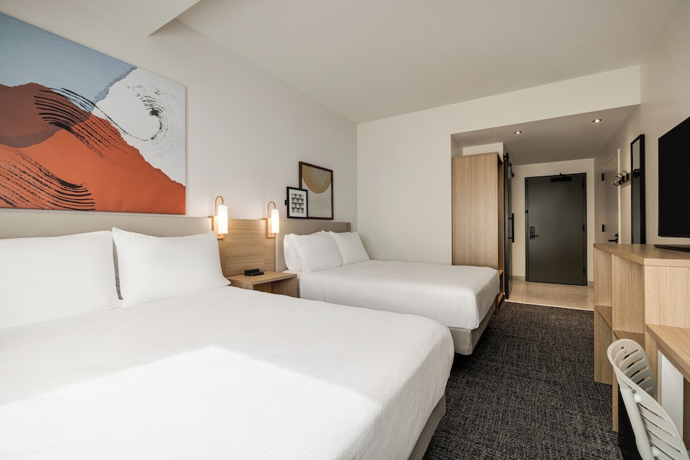 spark by hilton las vegas airport