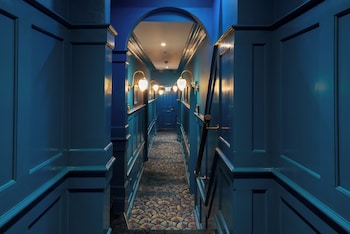 elmbank york tapestry collection by hilton