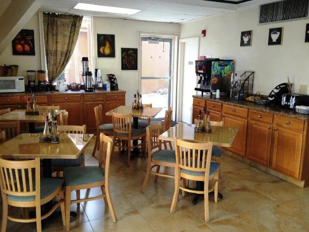 americas best value inn sarasota downtown