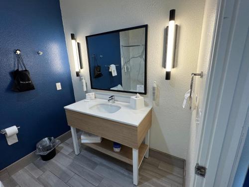 spark by hilton opelousas