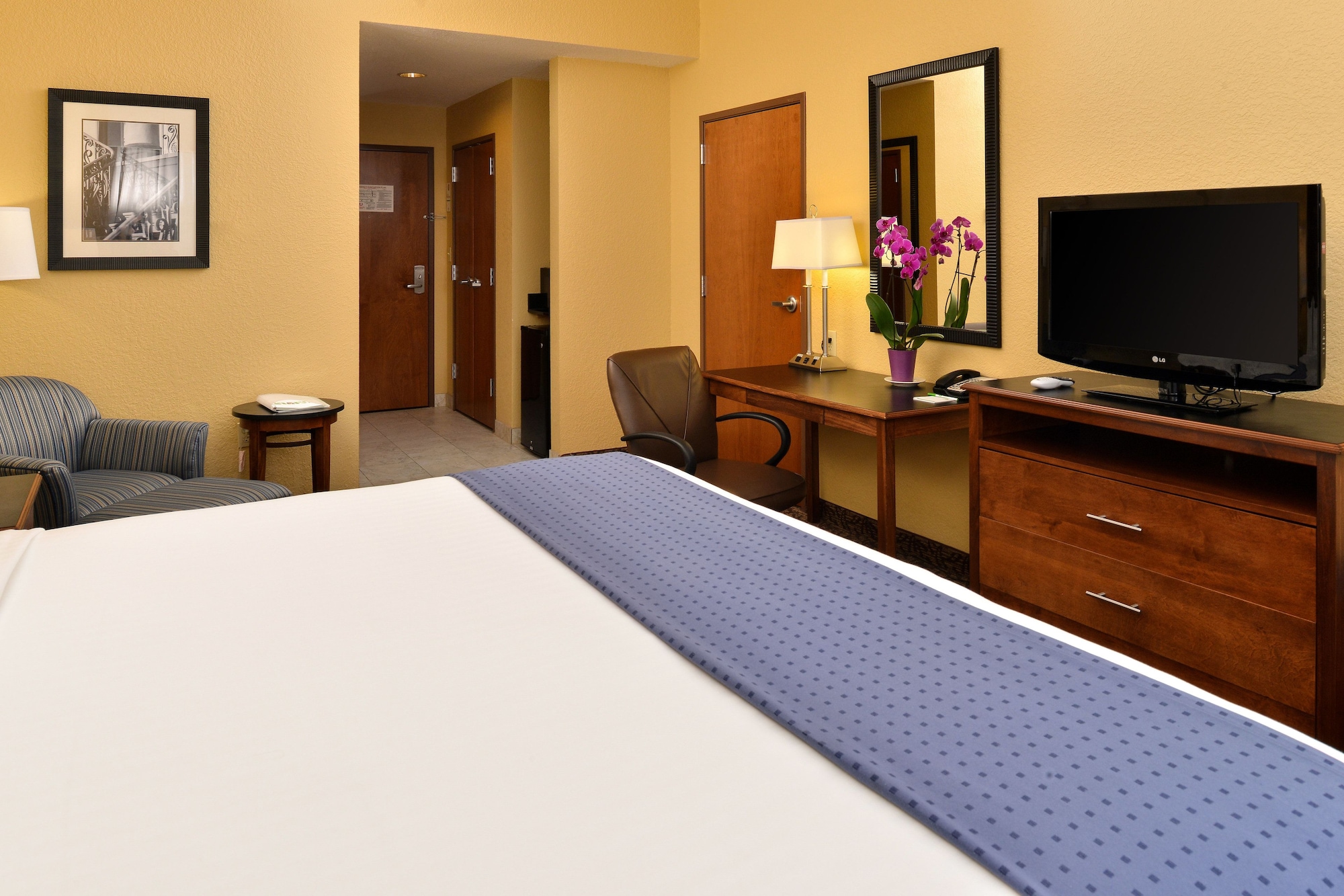 holiday inn montgomery airport south by ihg
