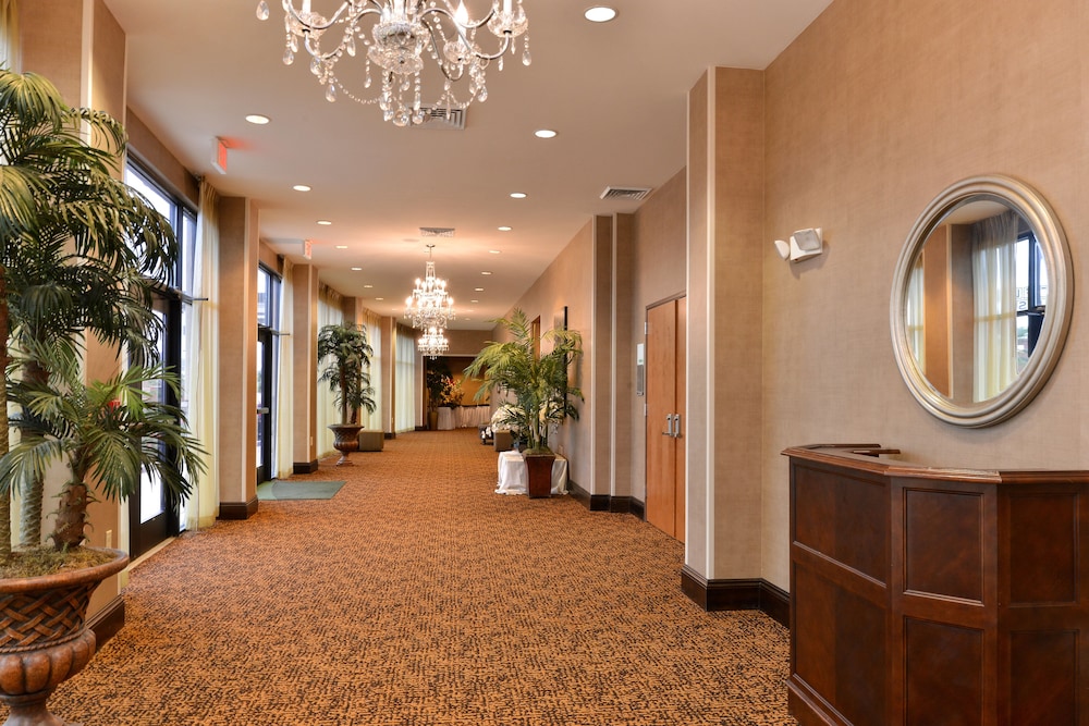 holiday inn montgomery airport south by ihg