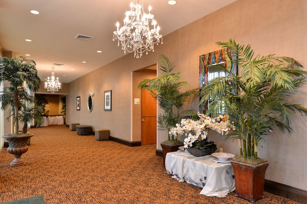 holiday inn montgomery airport south by ihg