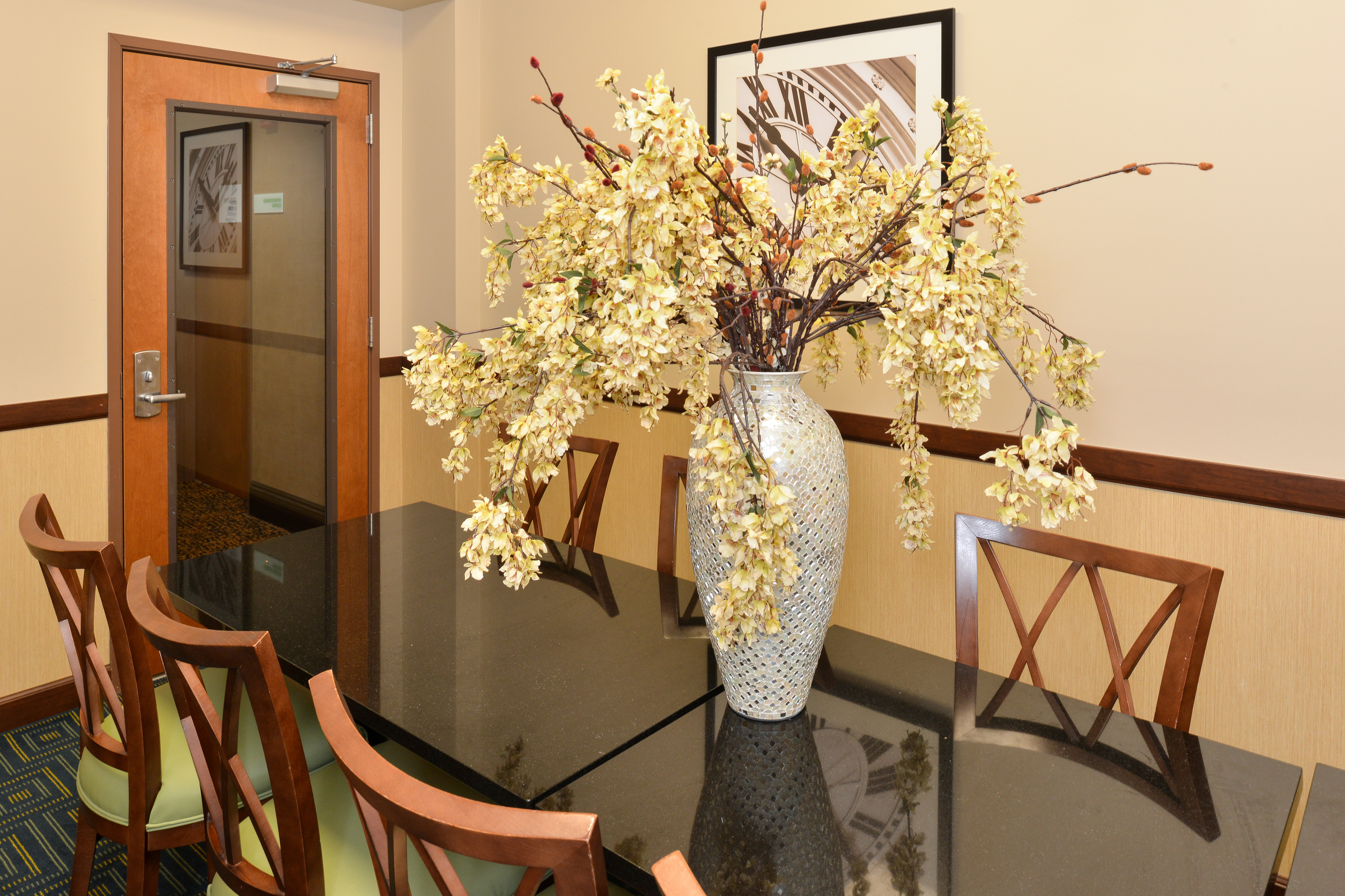 holiday inn montgomery airport south by ihg