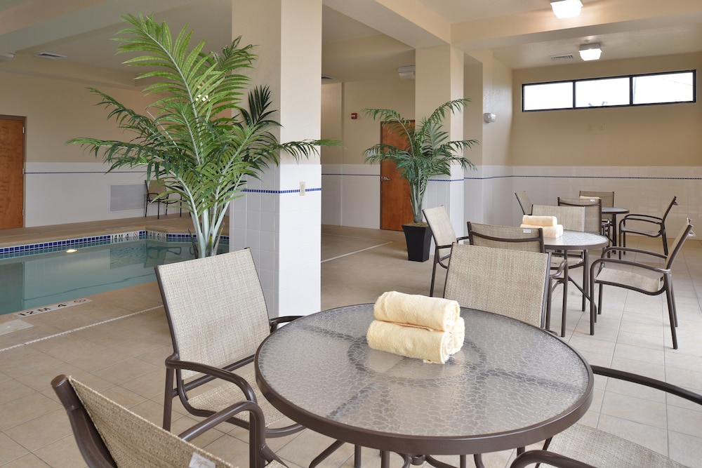 holiday inn montgomery airport south by ihg
