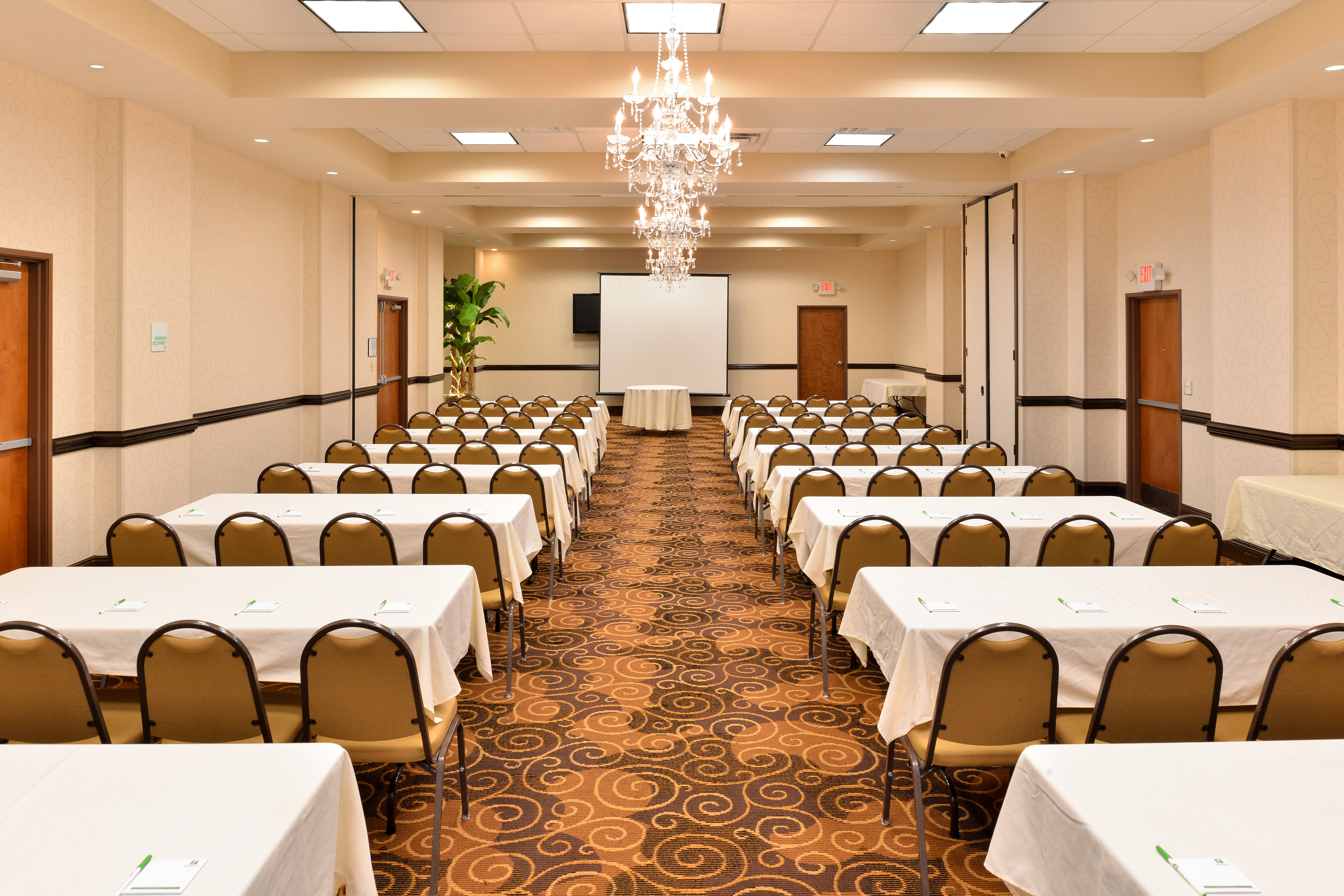 holiday inn montgomery airport south by ihg