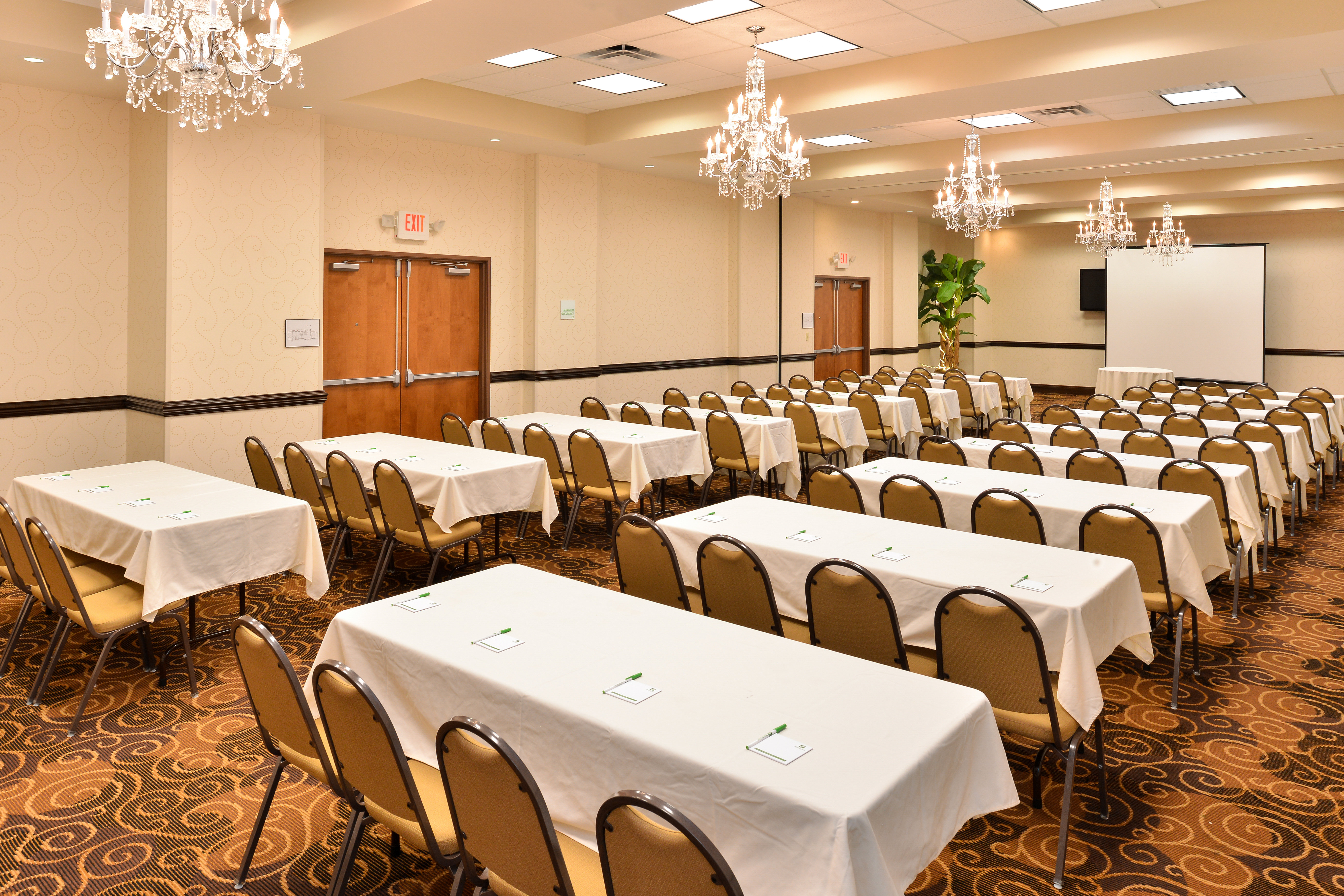 holiday inn montgomery airport south by ihg