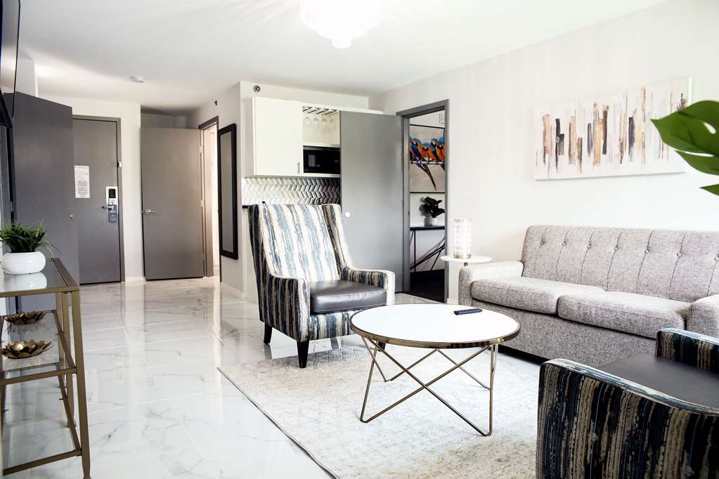 radisson hotel mcallen airport