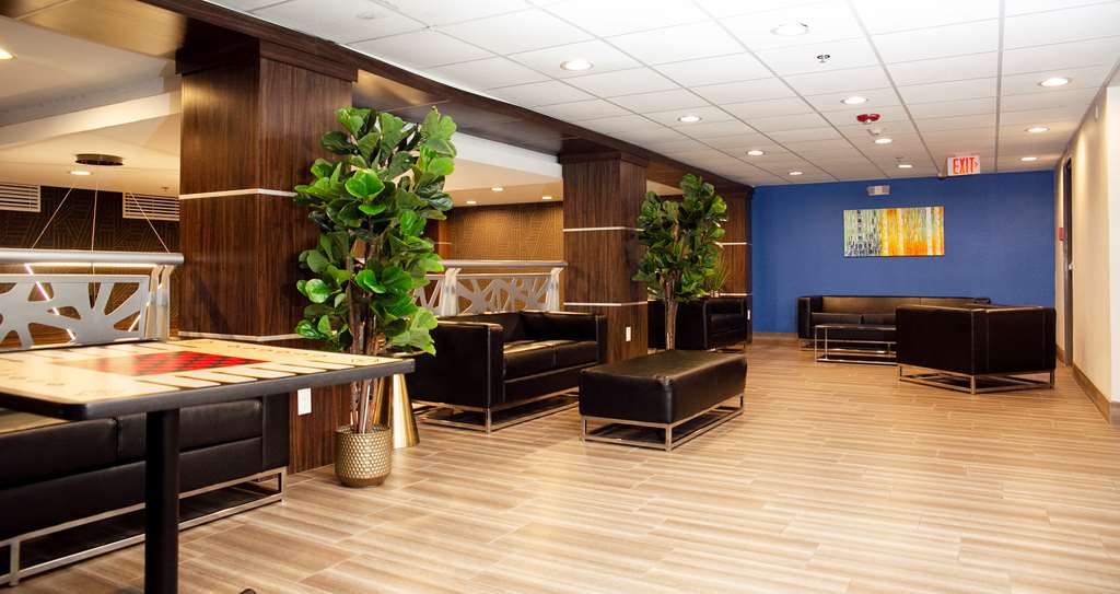 radisson hotel mcallen airport