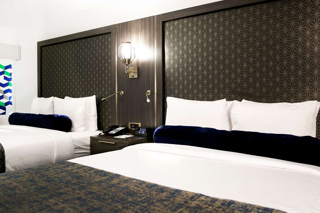 radisson hotel mcallen airport