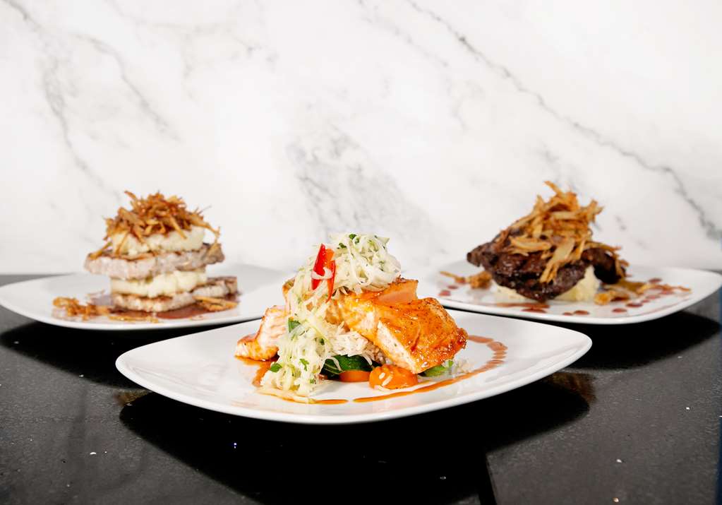 radisson hotel mcallen airport