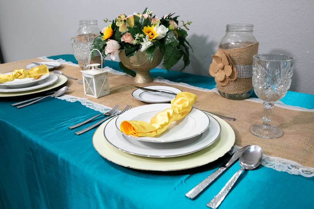 radisson hotel mcallen airport