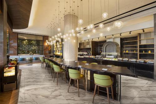 doubletree by hilton madinah gate