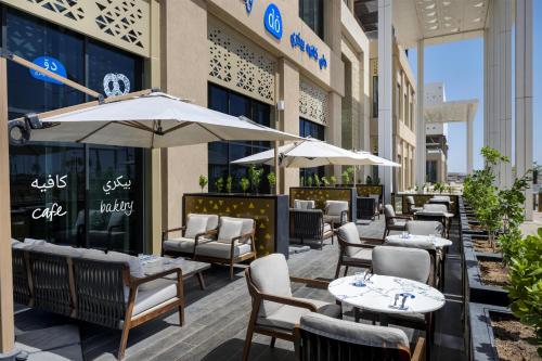doubletree by hilton madinah gate