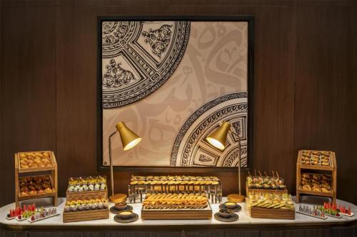 doubletree by hilton madinah gate