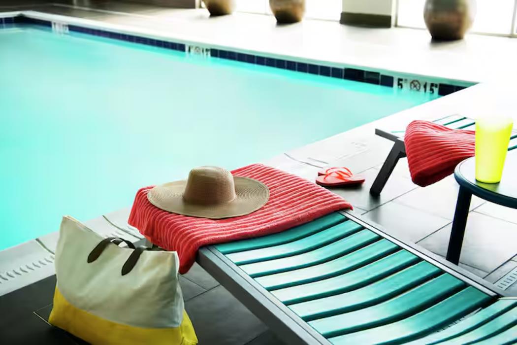 home2 suites by hilton memphis downtown