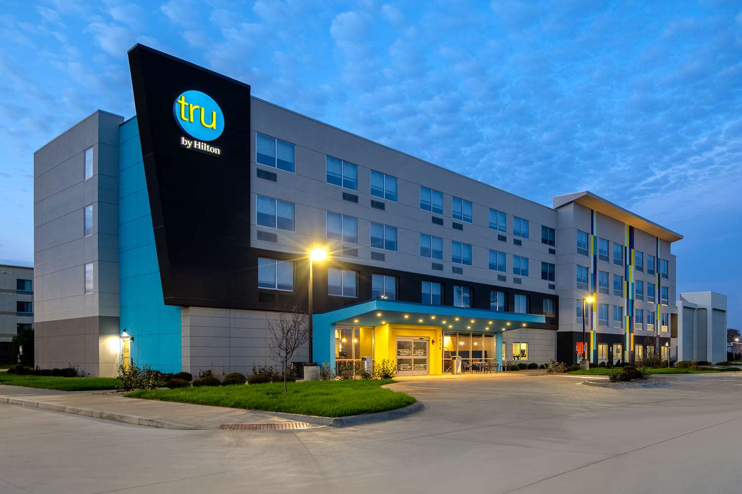 tru by hilton anderson