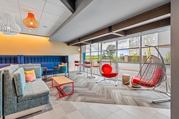 Tru By Hilton Kansas City Airport,,3 star