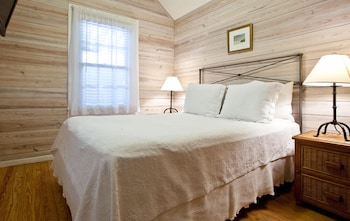 island city house hotel