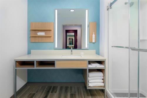 hilton garden inn cape canaveral cruise port