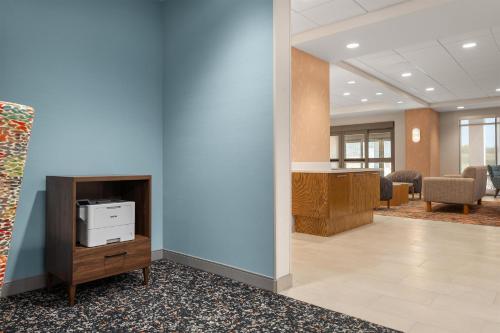 hampton inn lawrenceburg tn