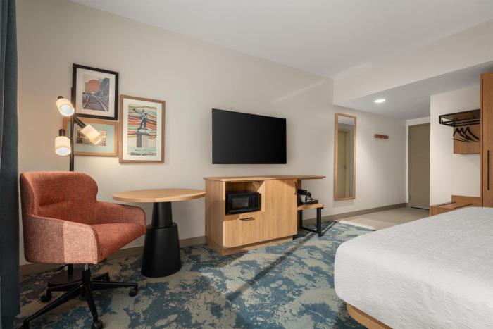 hampton inn lawrenceburg tn