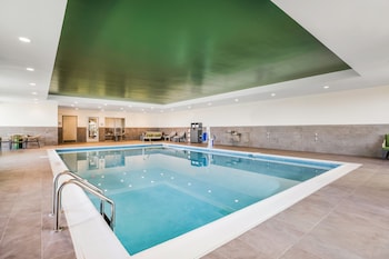 home2 suites by hilton madison east