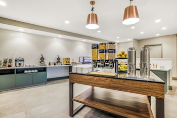 home2 suites by hilton madison east