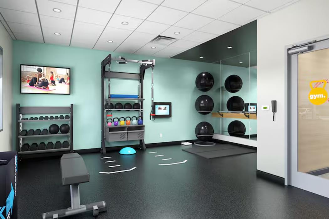 tru by hilton madison east