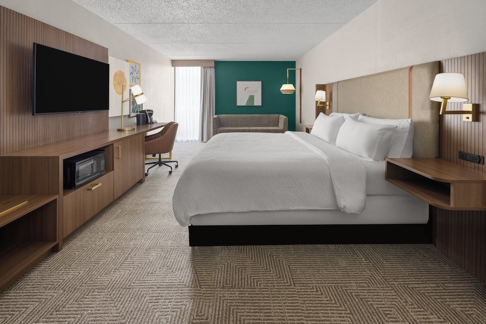 holiday inn morgantown reading area by ihg