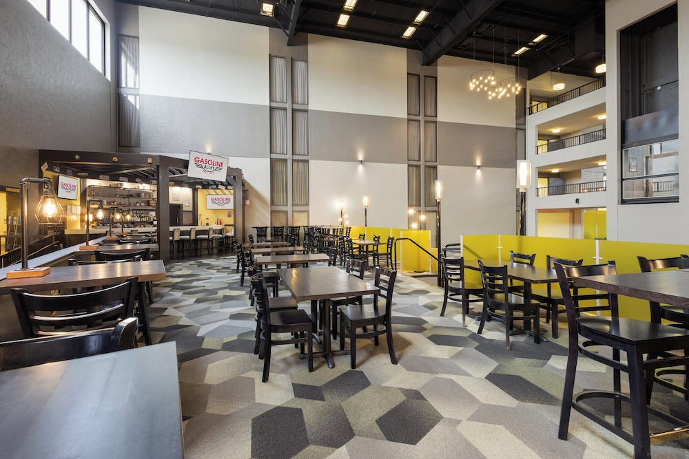 holiday inn morgantown reading area by ihg
