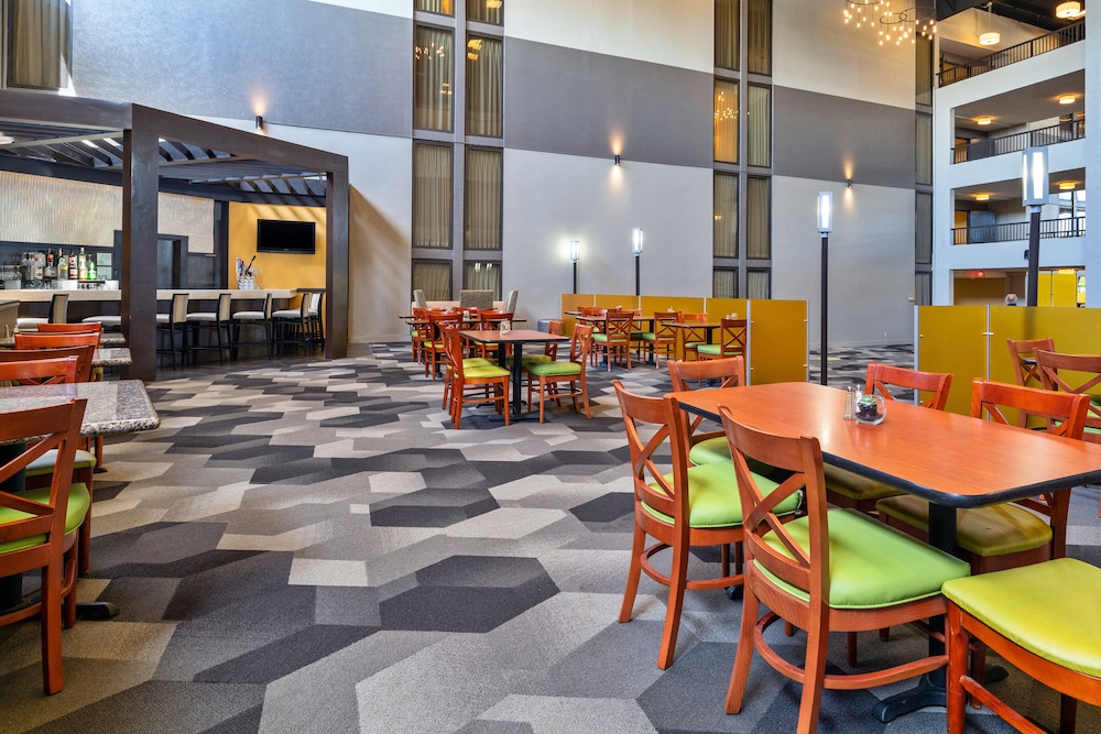 holiday inn morgantown reading area by ihg