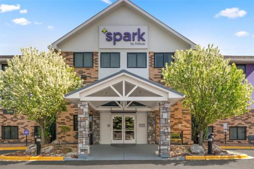 spark by hilton eden prairie