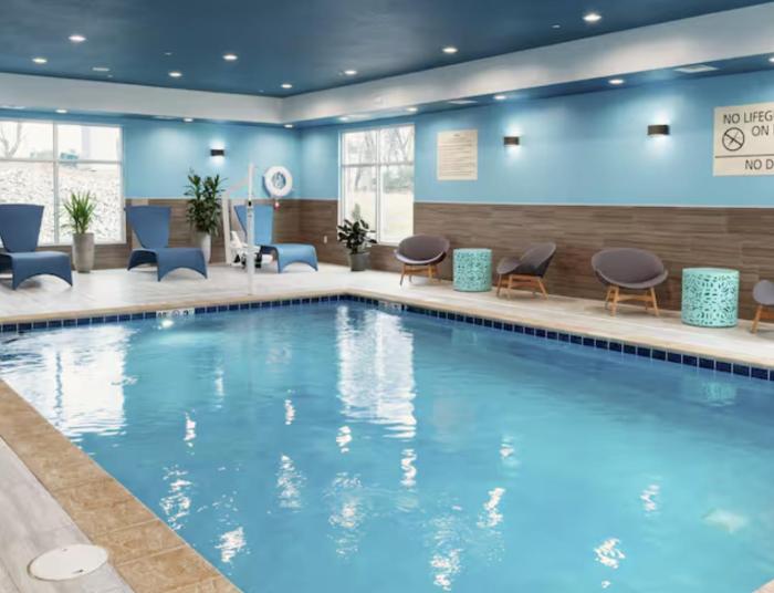 hampton inn manitowoc wi