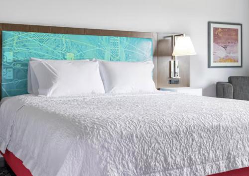 Hampton Inn Manitowoc, Wi,,3 star