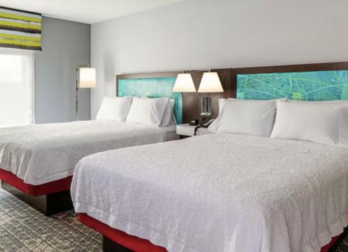 hampton inn manitowoc wi