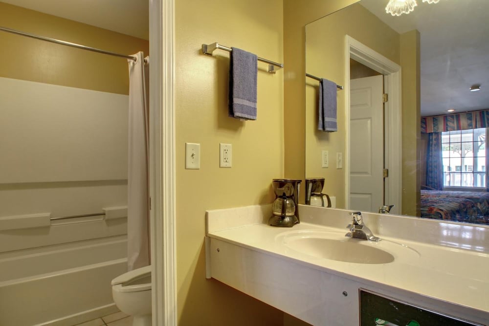 key west inn childersburg