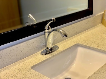 key west inn childersburg