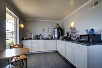 key west inn childersburg